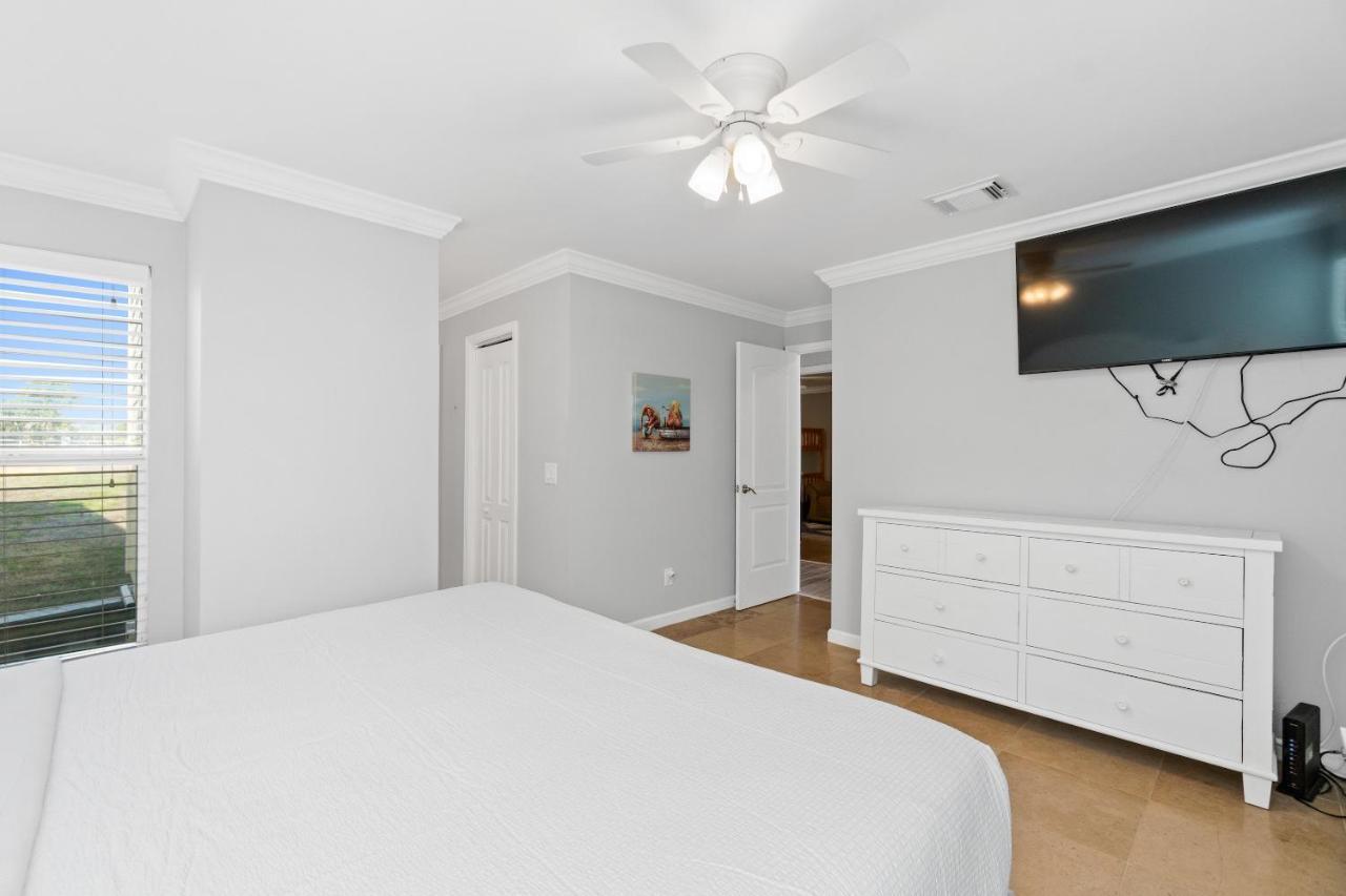 Harbur Arms - Pet Friendly Apartment Panama City Beach Exterior photo
